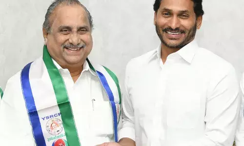 AP polls: Kapu leader Mudragada Padmanabham, son Giri join YSRCP