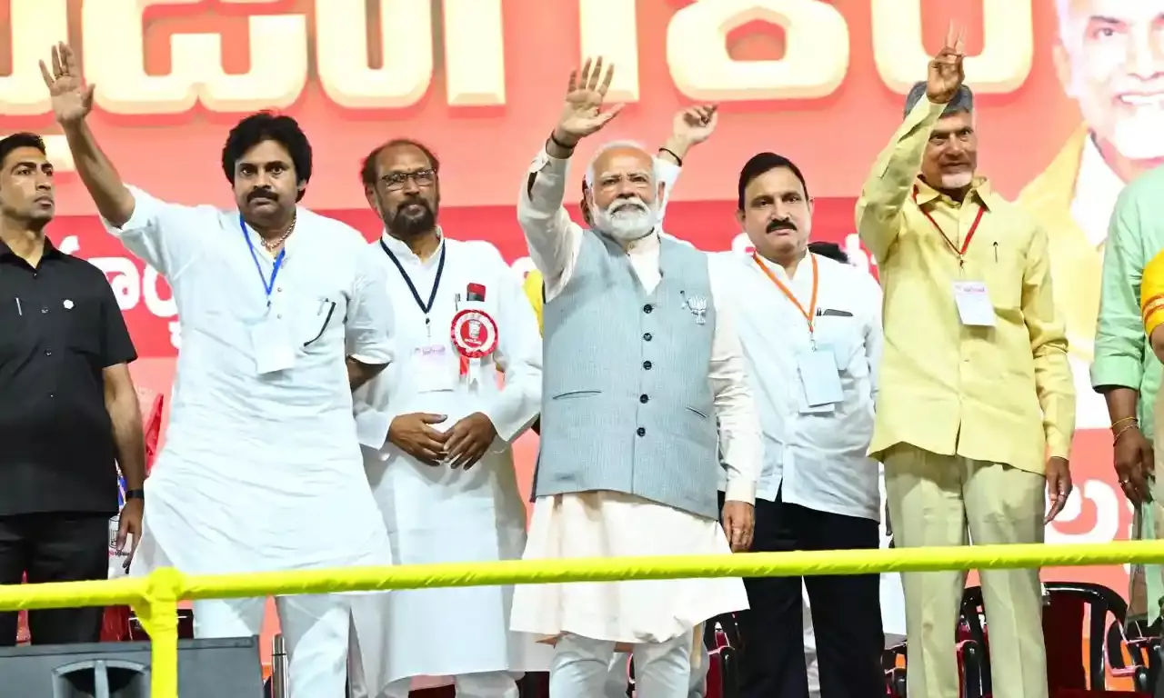 YSRCP, Congress in Andhra are the same; run by members of one family: Modi in Palnadu