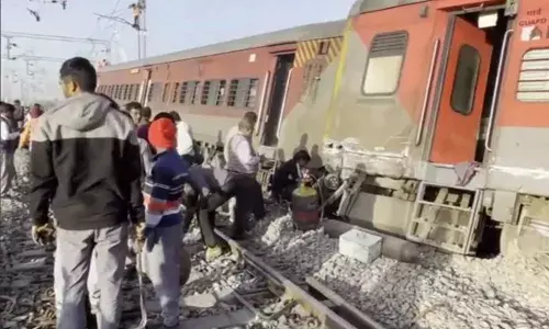 4 coaches of Sabarmati-Agra superfast train derail in Rajasthans Ajmer, no casuality