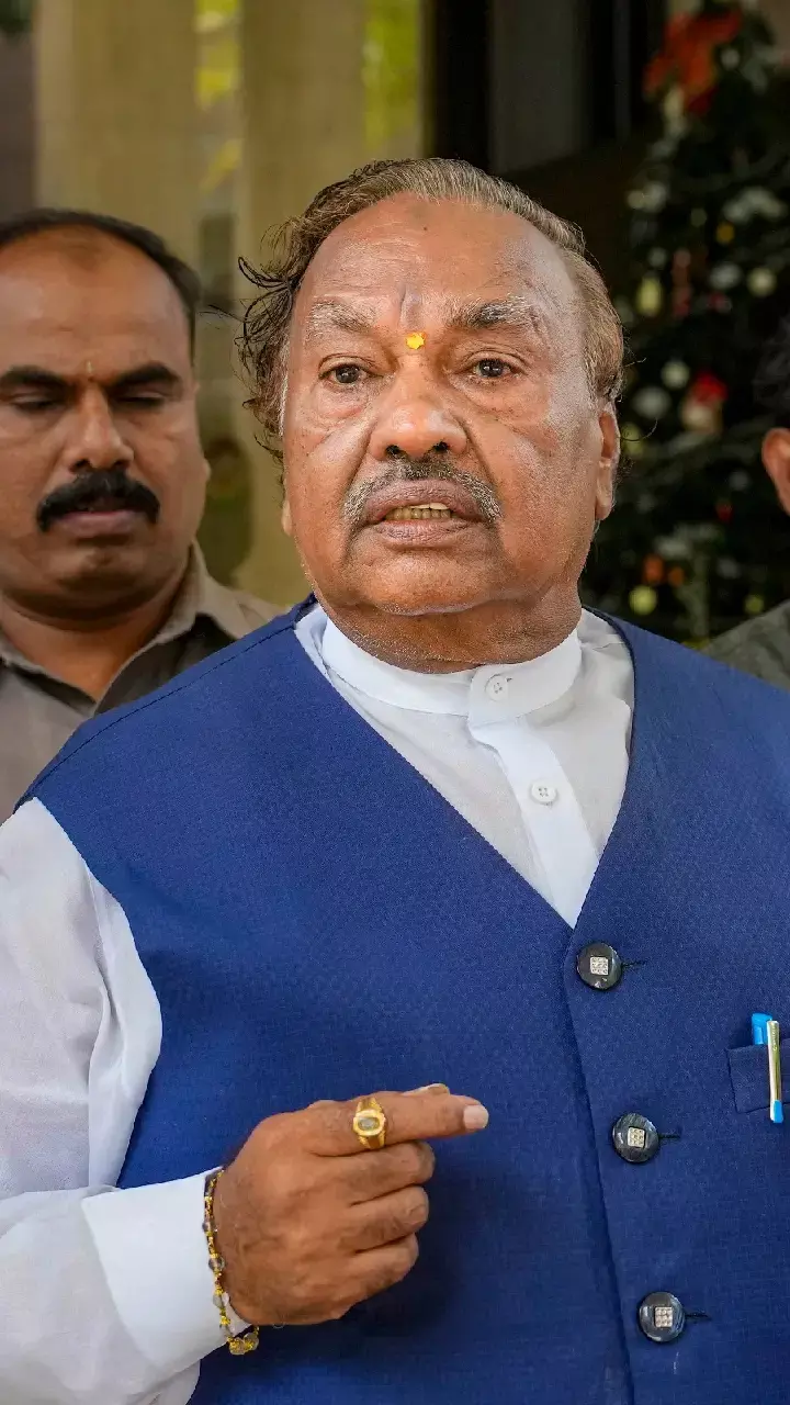 K S EShwarappa revolts in Karnataka