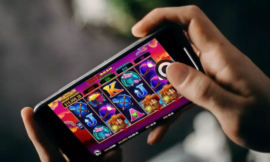 Social media influencers warned against promoting gambling