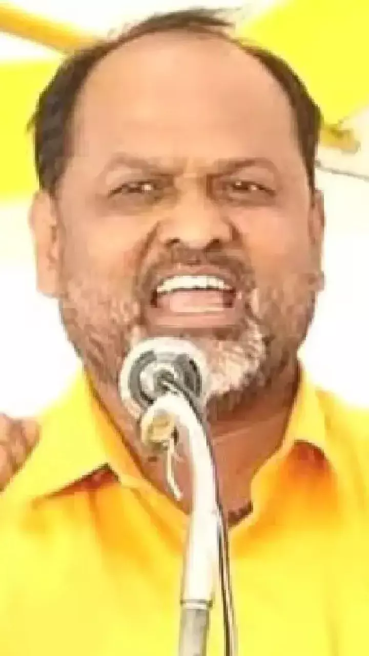 Mahadev Jankar meets Sharad Pawar for Madha