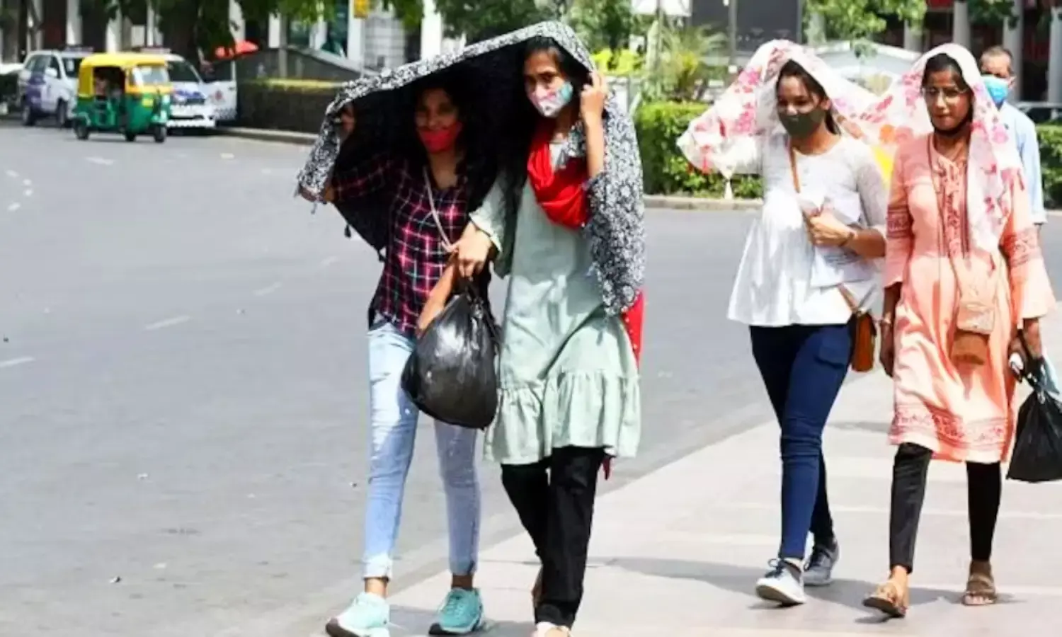IMD issues heatwave alert for Telangana; mercury touches 39.2 degree C in Hyderabad