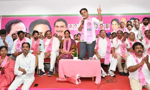 Even if they fall at KCRās feet, defectors wonāt be taken back: KTR