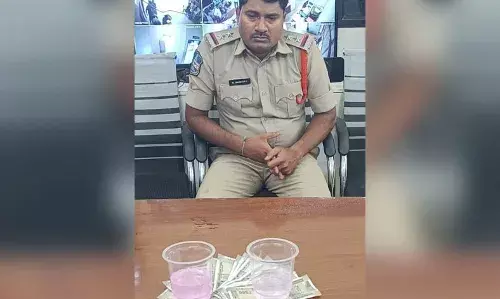 ACB catches Meerpet SI taking Rs 10,000 bribe to process complaint