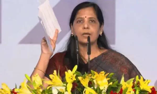 Mother India in pain, tyranny wont work: Sunita Kejriwal at INDIA bloc rally