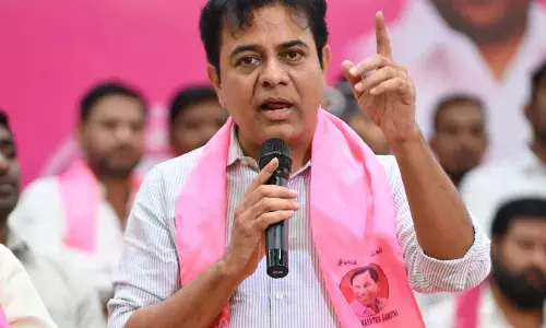 Is Hyderabad going Bangalores way? KTR lambasts CM Revanth over water crisis; demands free tankers