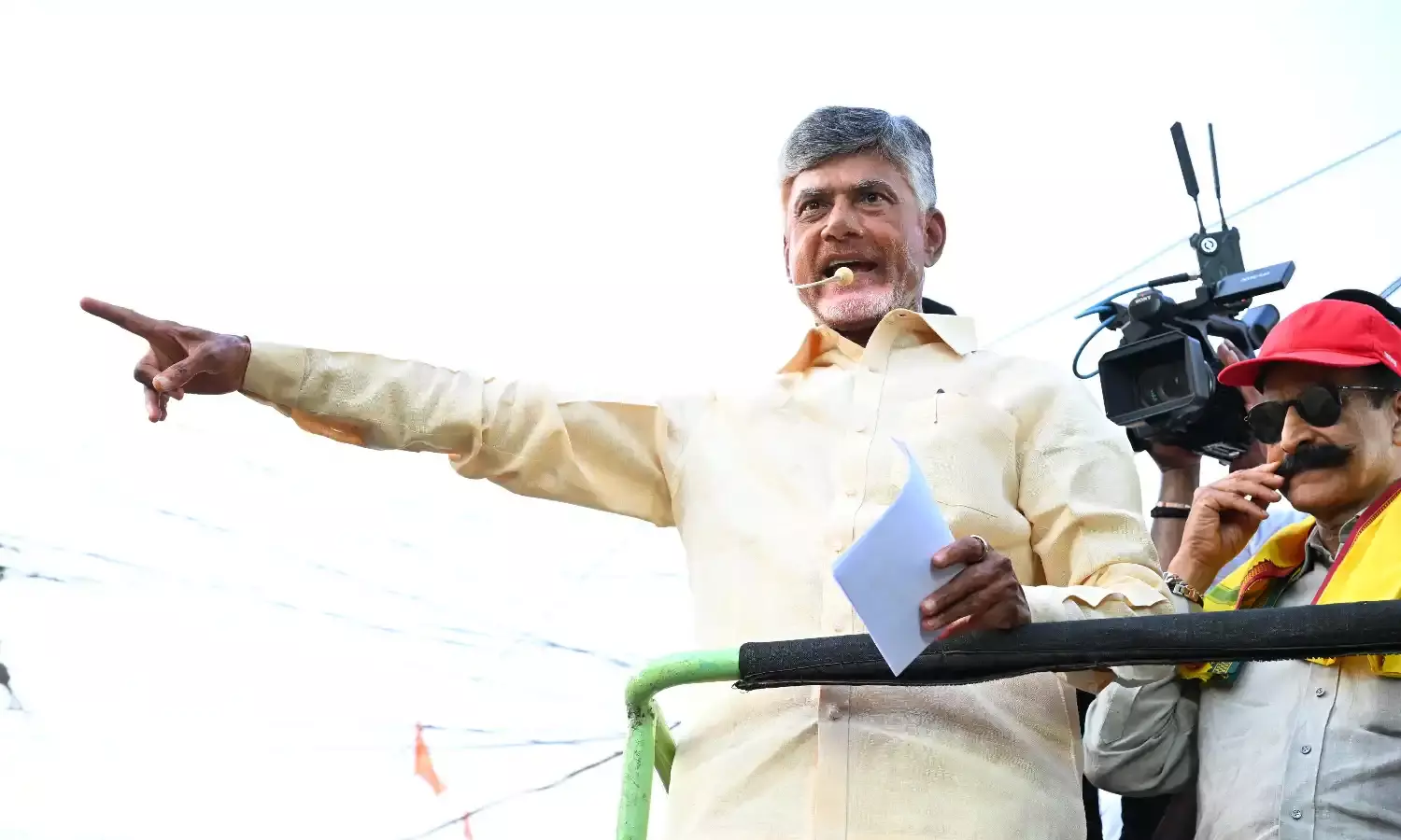 Amaravati: ECI issues notice to Naidu for violating MCC, making derogatory remarks against Jagan