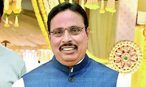 Secunderabad: Will Congressā proposed anti-defection law explode on its face over BRS turncoat Danam Nagenderās ticket?