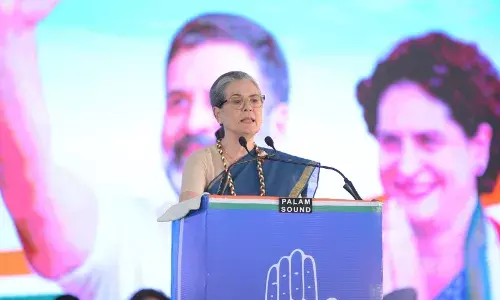 Intimidating tactics used to force opposition leaders to join BJP: Sonia Gandhi