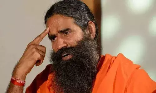 Patanjali ads: Ramdev, Balkrishna tender unconditional apology before SC