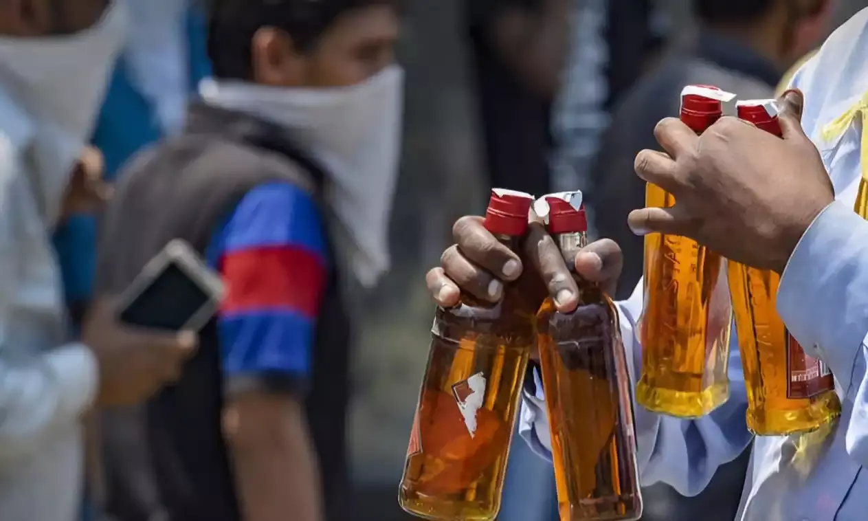 AP CEO Mukesh Kumar orders strict monitoring of liquor movement