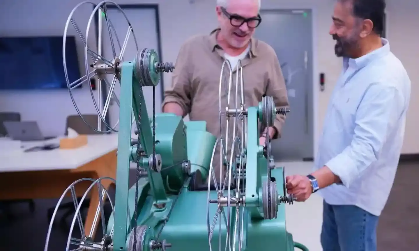 Kamal Haasan hosts lunch for Oscar winner Alfonso Cuaron