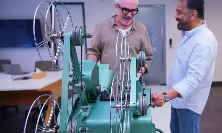 Kamal Haasan hosts lunch for Oscar winner Alfonso Cuaron