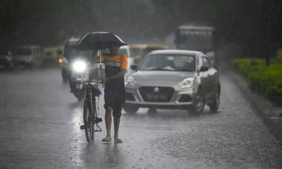 Telangana braces for heavy rains; Govt deploys relief teams, GHMC on alert