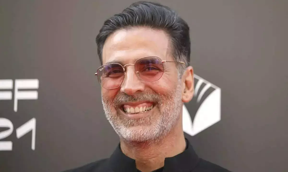 Akshay Kumar to make Telugu cinema debut with Kannappa