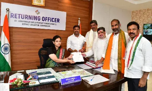 Velichala files nomination as Congress candidate from Karimnagar sans official announcement