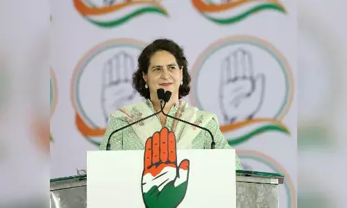 Priyanka Gandhi hits back at PM; says `my mom sacrificed her mangalsutra for nationā