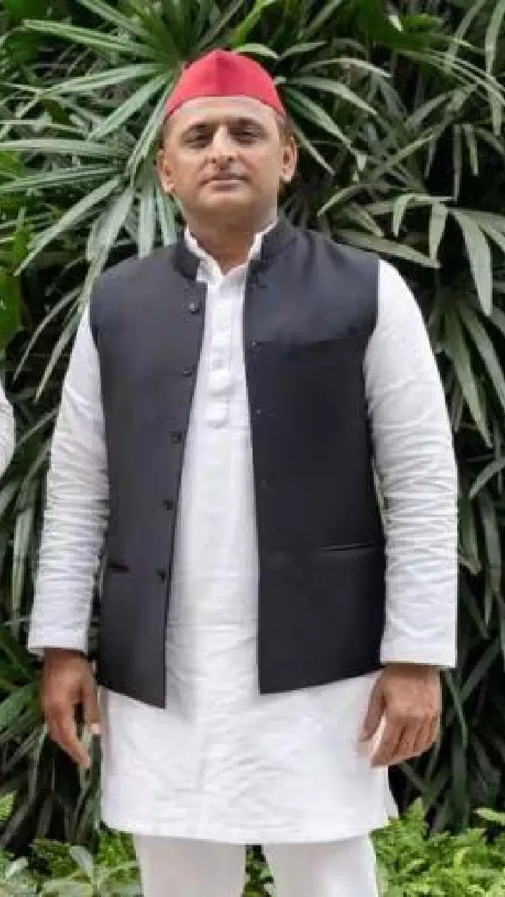 Akhilesh Yadav files nomination from  Kannauj