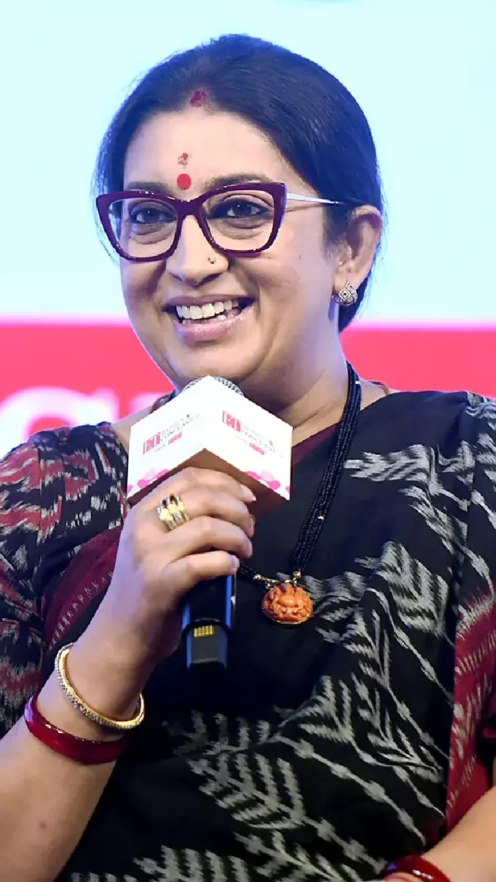 Smriti Irani filed nomination from Amethi