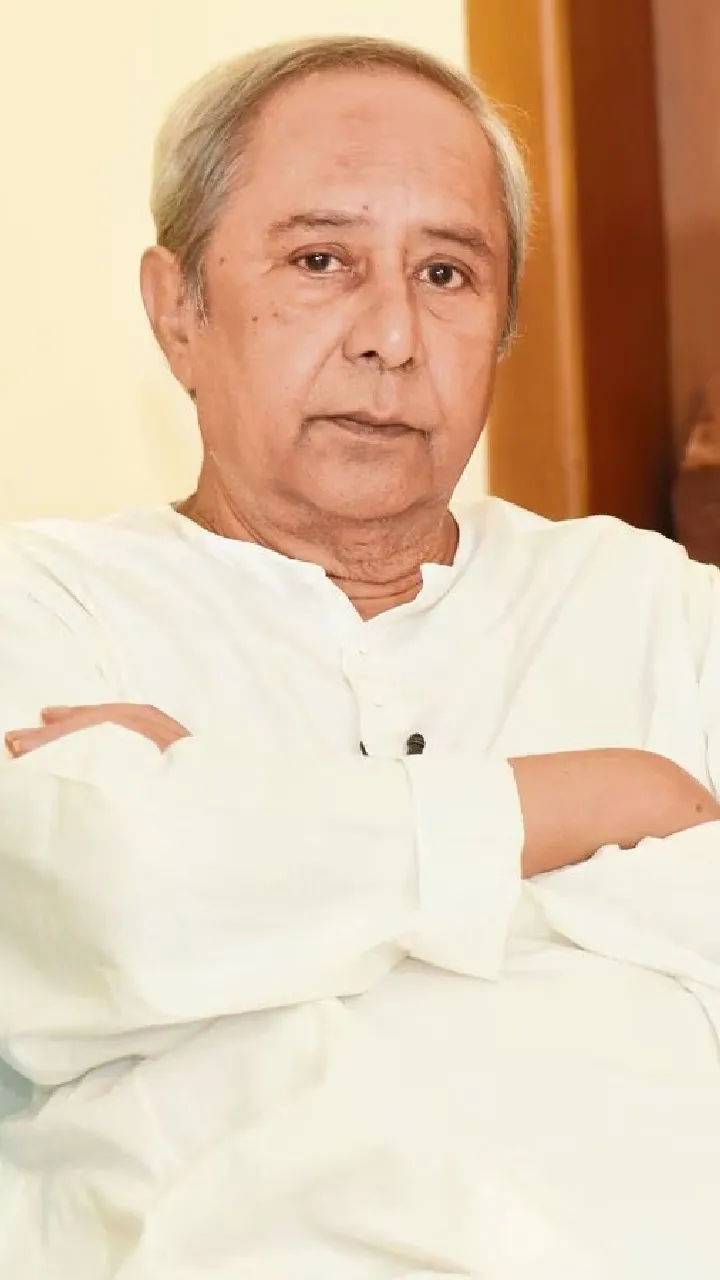 CM Naveen Patnaik files nomination from Hinjili