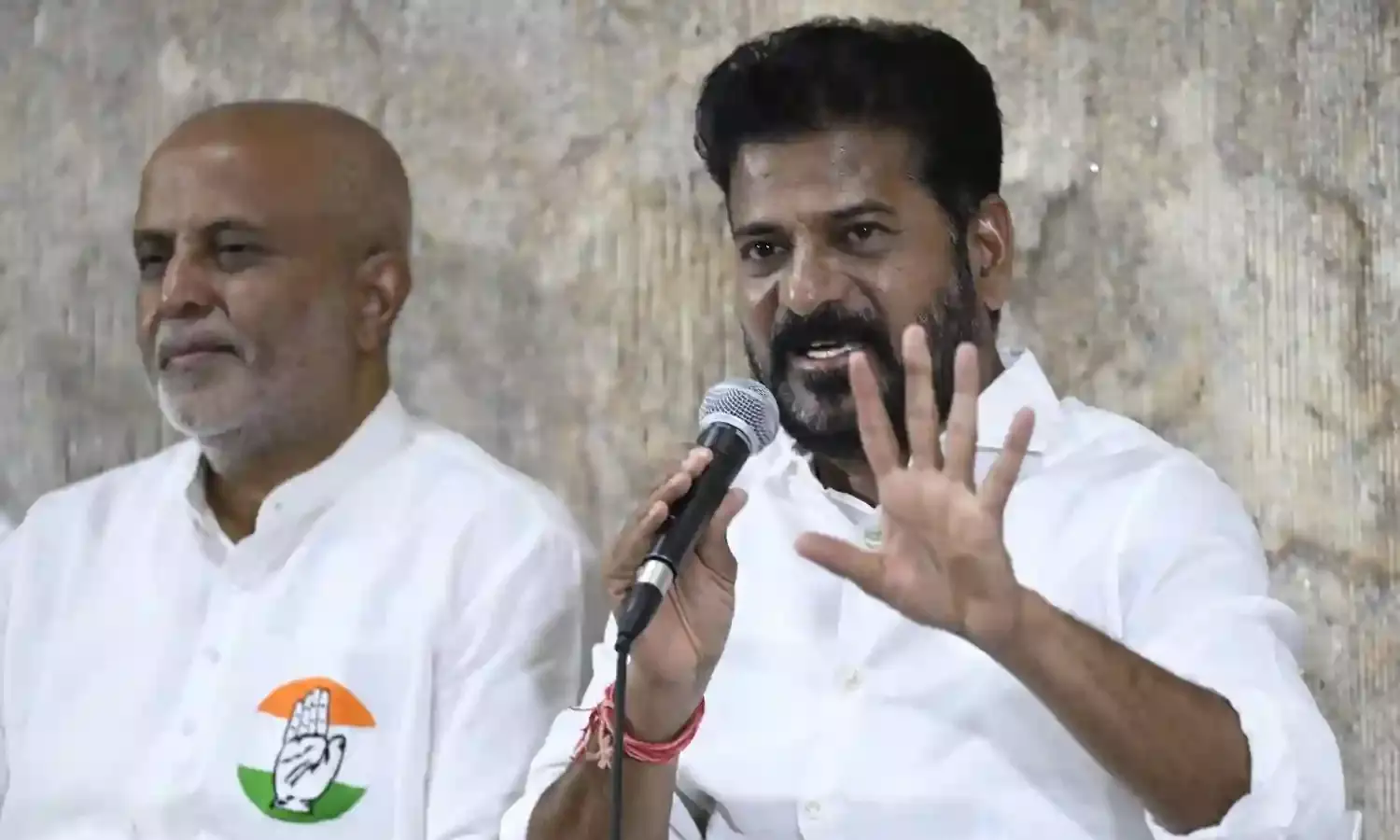 Revanth: BJP sending Delhi Police to put false cases on me, TPCC