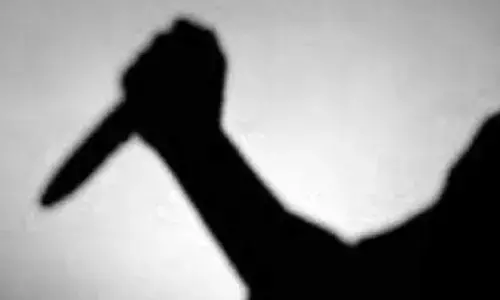 Hyderabad: Footpath vendor stabbed to death for resisting phone snatching at Guddi Malkapur
