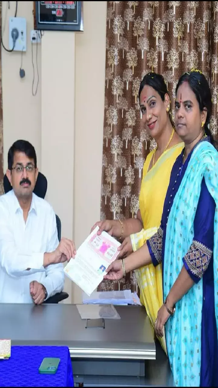 Tamanna Simhadri to take on Pawan Kalyan in Pithapuram