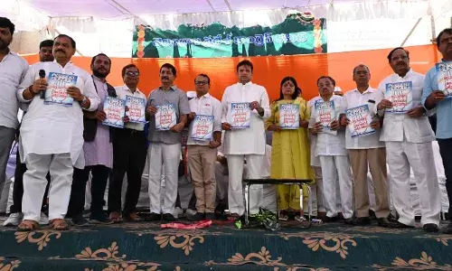 Congress manifesto for Telangana: Vows national status to Palamuru project, ITIR and universities