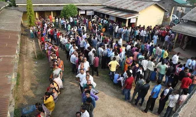LS polls: 65% turnout recorded in third phase of polling amid stray incidents of violence