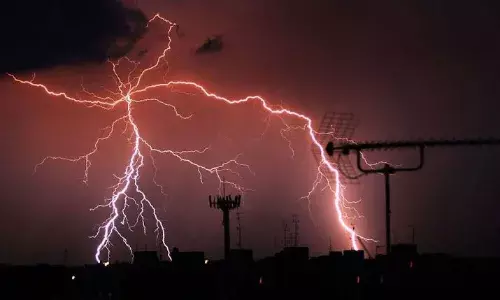 Man electrocuted in Bahadurpura by street light pole during heavy thunderstorm