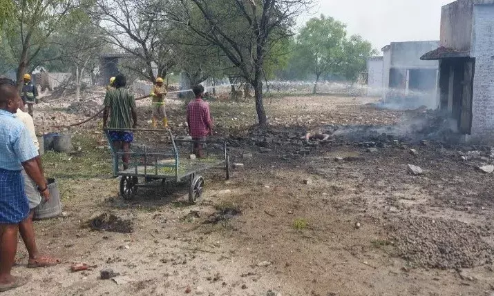 Toll rises to nine in firecracker blast in Tamil Nadus Sivakasi