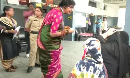 Hyderabad BJP MP candidate Madhavi Latha booked for ‘verifying’ voter IDs of Muslim women