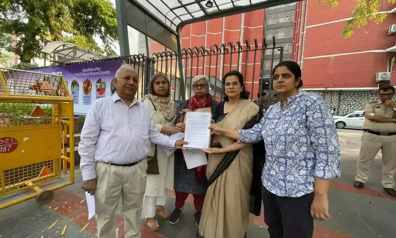 Civil society group demands prompt release of complete voter turnout data by ECI