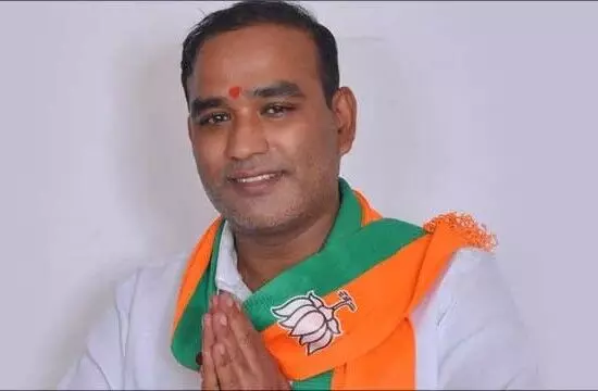 Hyderabad: BJP Corporator V Sravan, 2 others held for sharing `old unrelated’ rigging video Hyderabad: BJP Corporator V Sravan, 2 others held for sharing `old unrelated’ rigging video