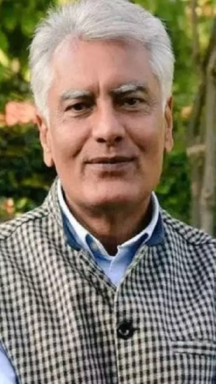 Extension of polling hours in Punjab