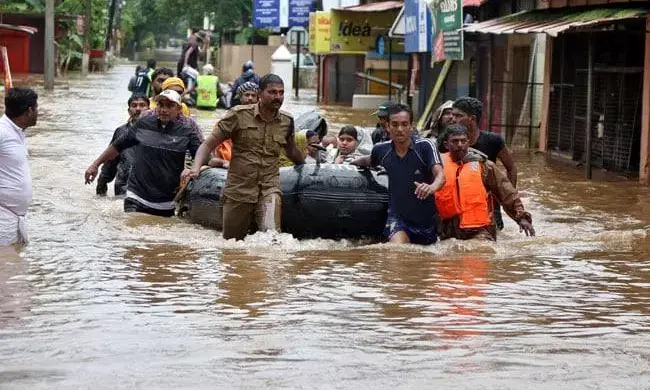 Four dead as torrential rains lash Kerala, IMD sounds red alert in five districts