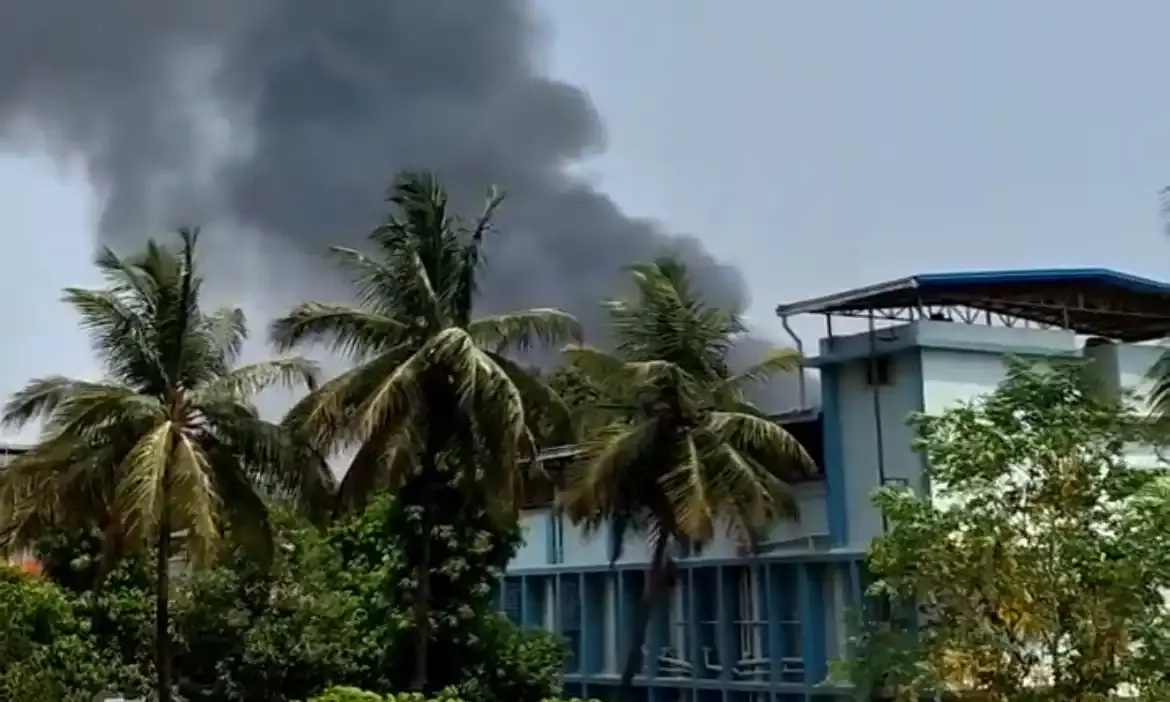 6 hurt in fire after boiler blast in chemical factory in Thane district