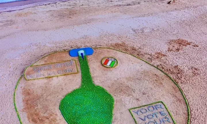 Sand artist Sudarsan Pattnaik creates sculpture with 500-kg mangoes to create awareness on voting