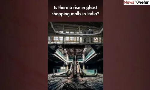 Is there a rise in ghost shopping malls in India?