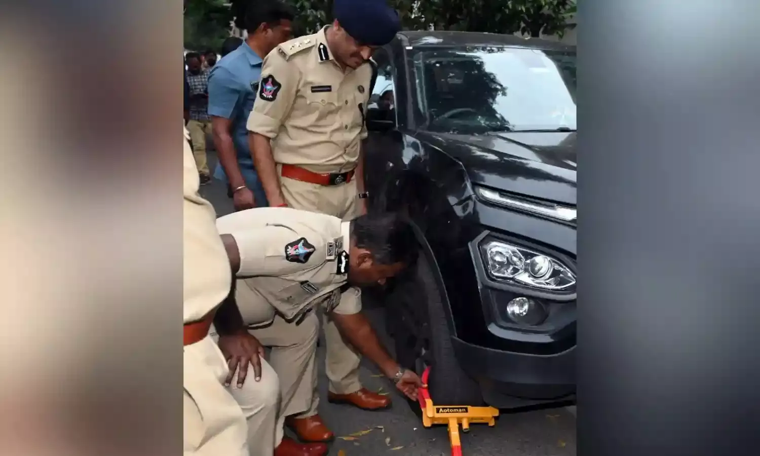 Sorry, you cannot park here! Vizag police clamp down on wrong parking, instill traffic sense
