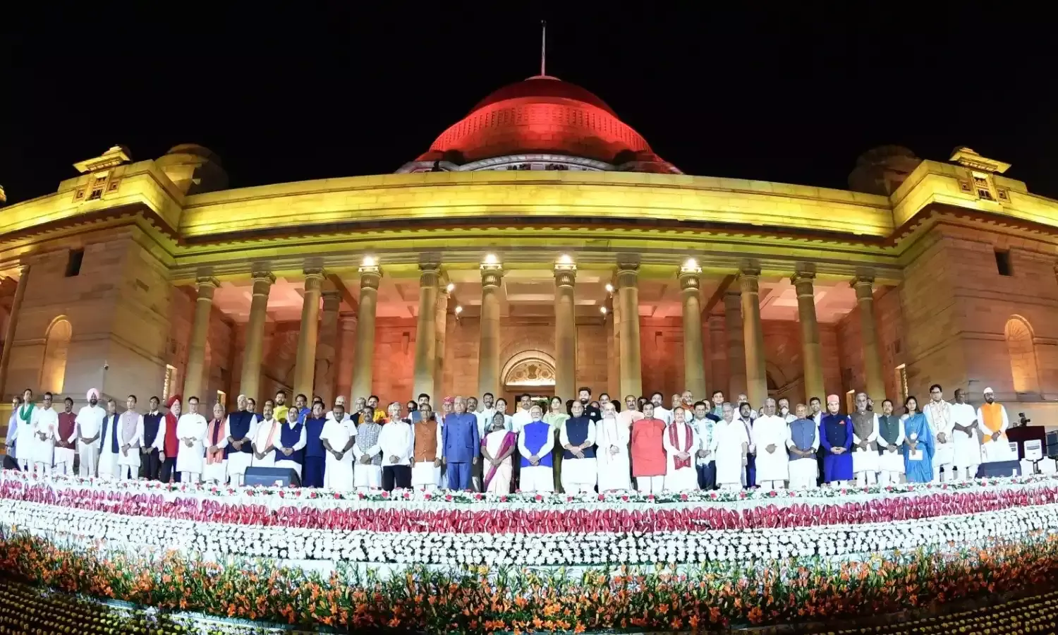 Swearing-in ceremony: A mini-India descends at forecourt of Rashtrapati Bhavan