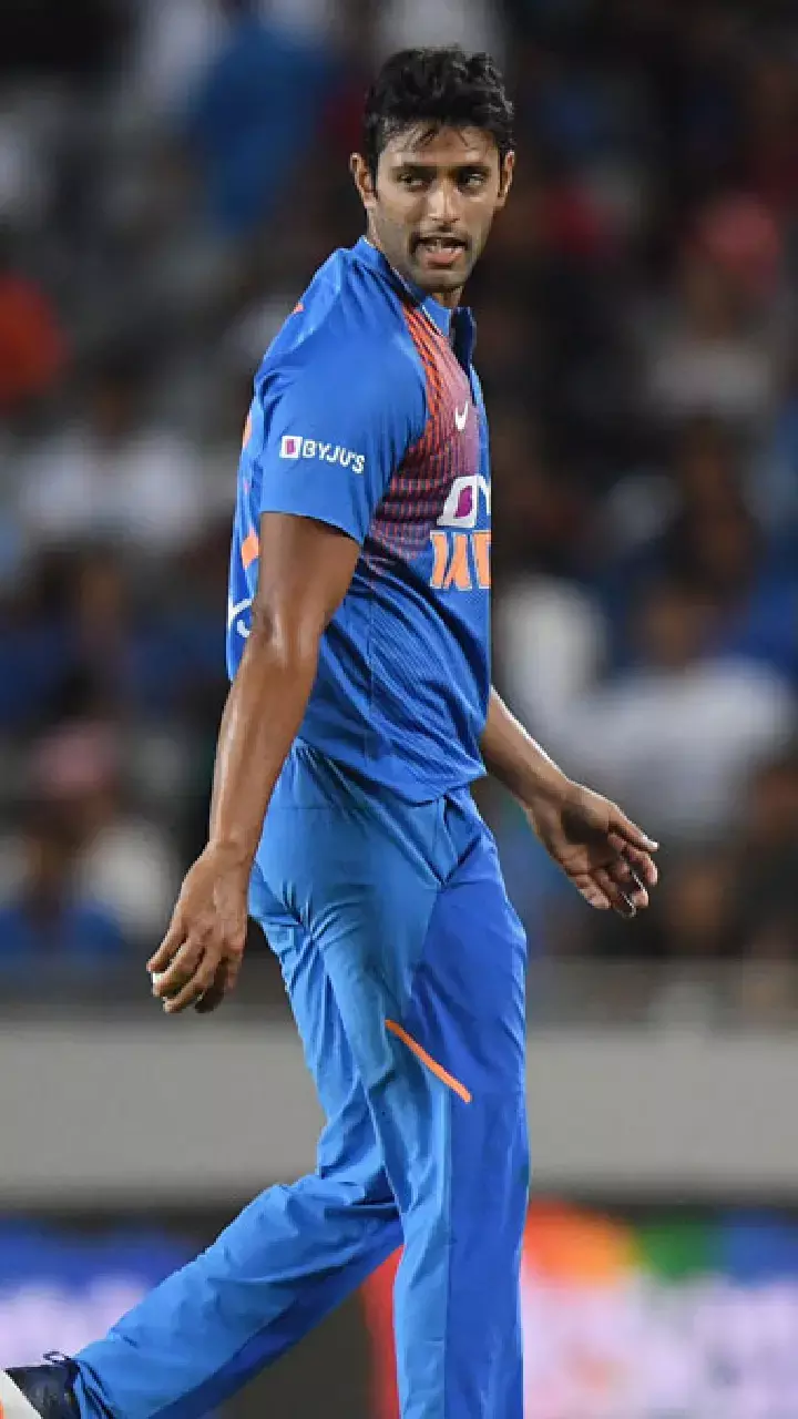 Dube replaces Nitish in India squad for Zimbabwe T20Is