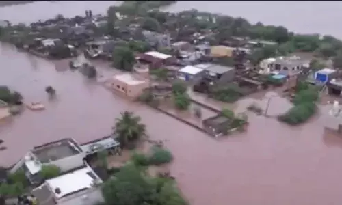 30 villages in Gujarats Junagadh cut off as 362 mm rainfall in Vanthali
