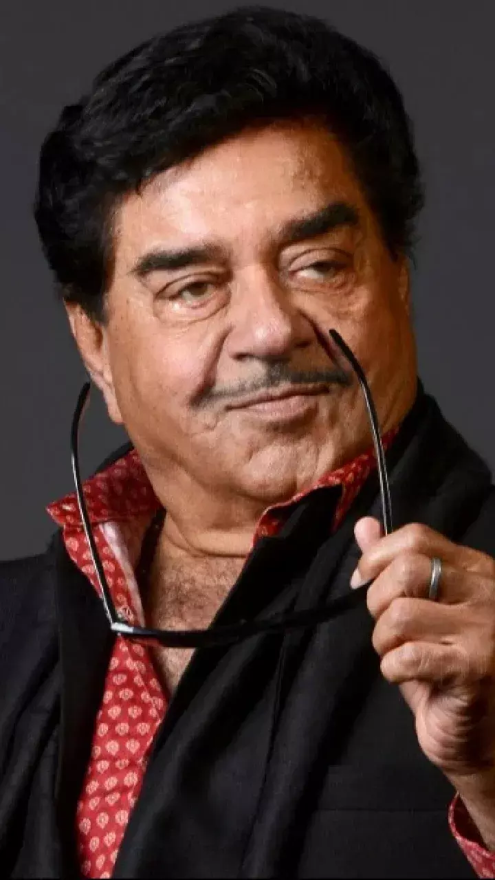 Shatrughan Sinha Discharged from Hospital, Clarifies Health Rumors