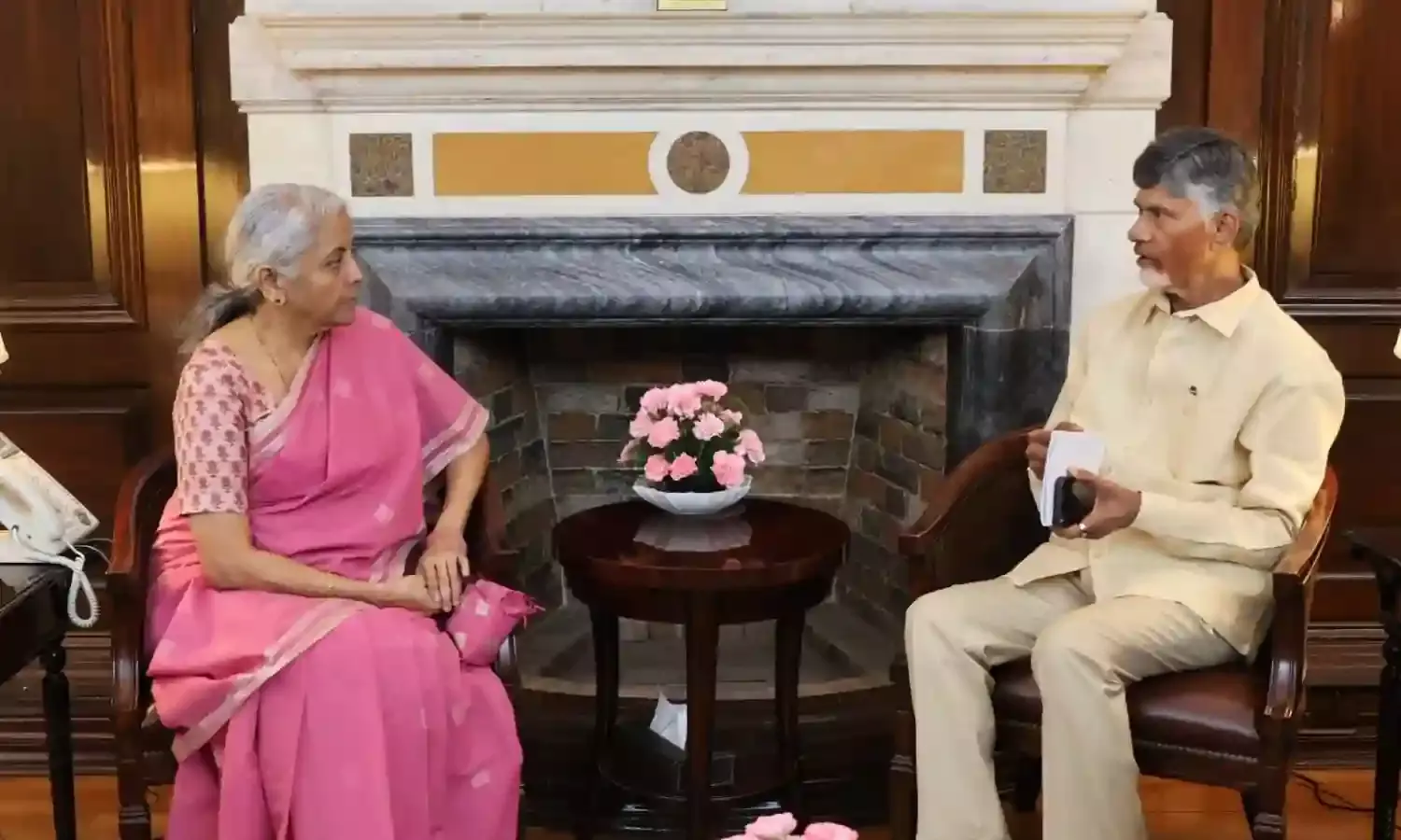 Chandrababu Naidu in Delhi, likely to meet central ministers over state funds