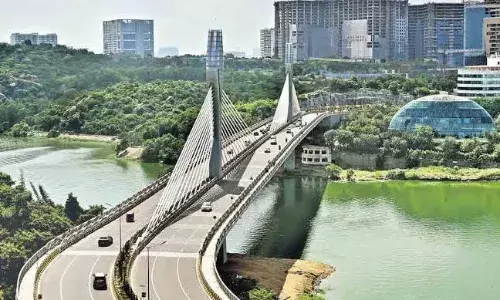 What is HYDRAA and its functioning