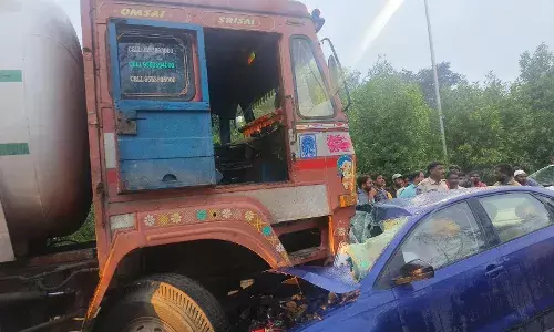 Hyderabad: Two engineering students among 3 killed after car rammed into tanker near Dundigal Exit Number 5