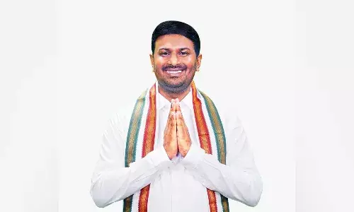 Congress Adilabad incharge Kandi Srinivas Reddy embroiled in major H1B- visa rigging