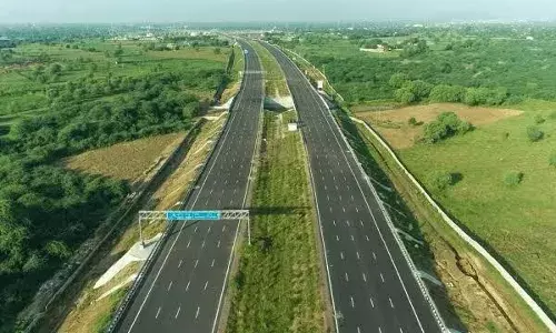 Citizen Journalism: Tree felling on Patancheru-Sangareddy-Mumbai Highway; activists send SOS to govt